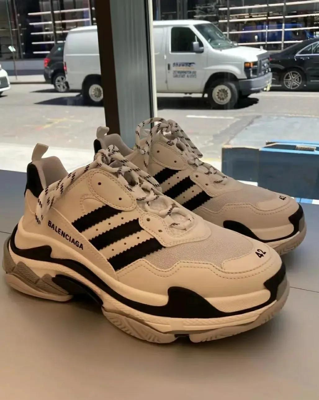 Shadowless Black Claw?Adidas x Balenciaga Balenciaga Joint Physical ...