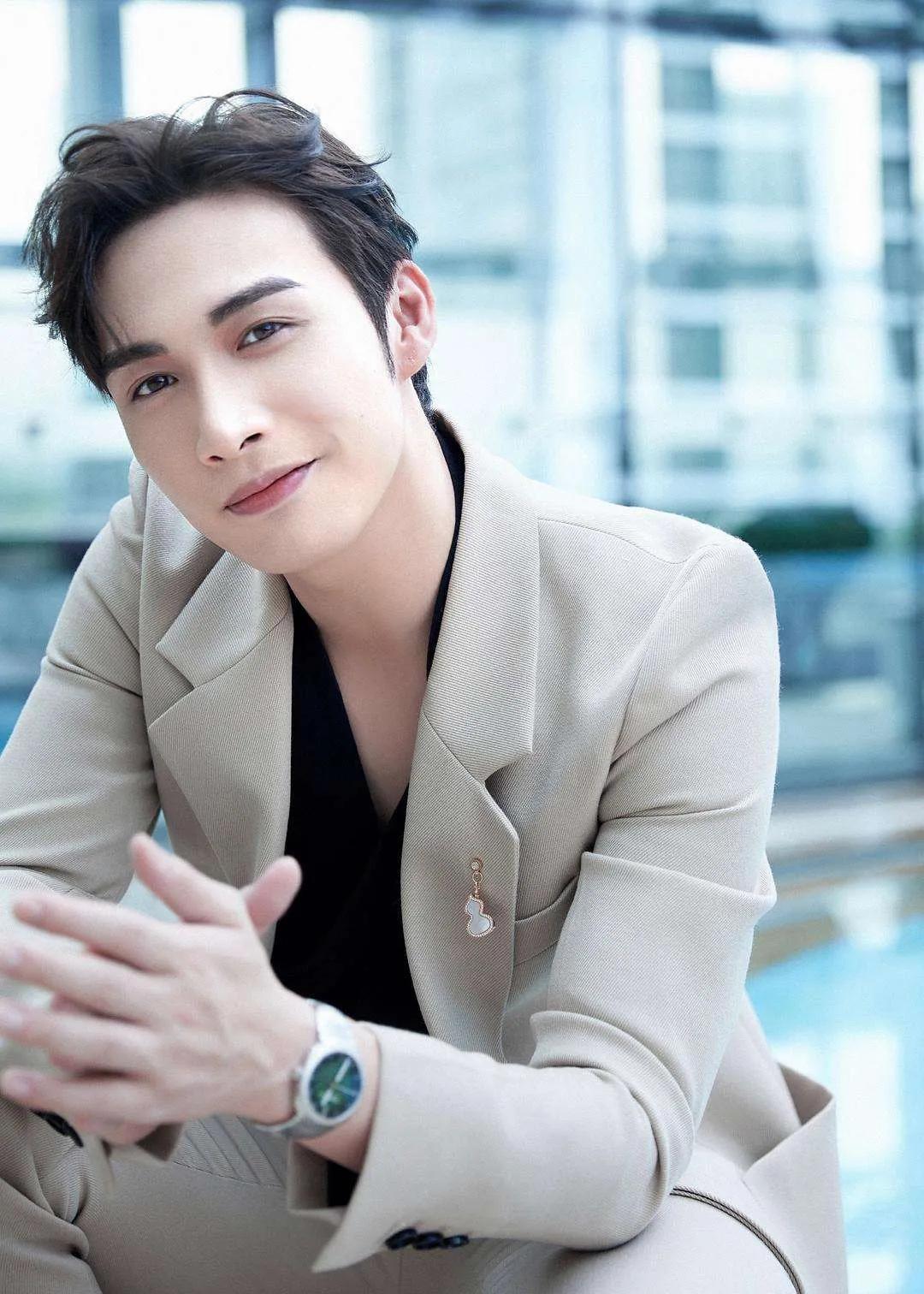 Zhang Binbin in [Moon Song Xing], do you know what TV series he has ...