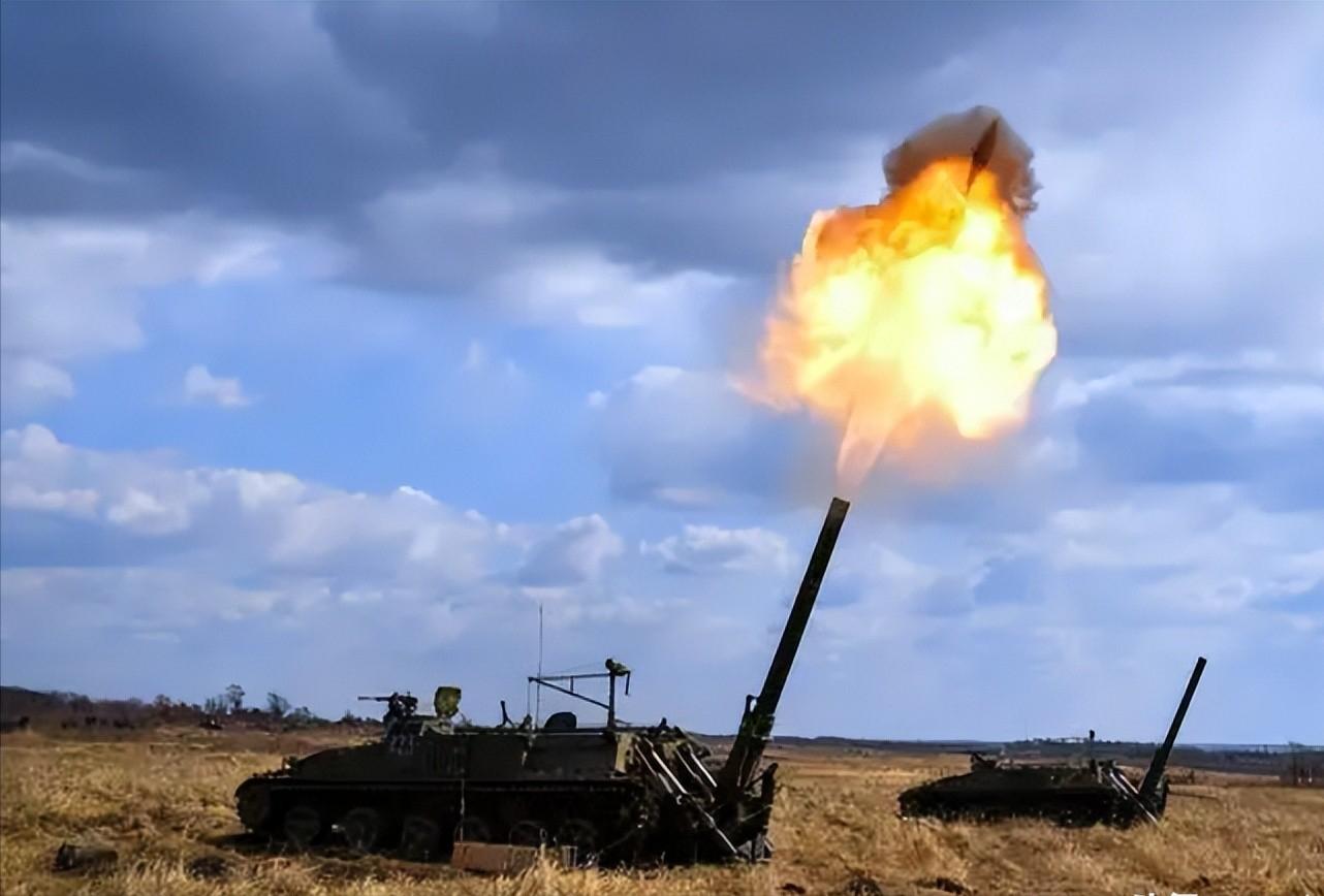 The Russian army took out its ace weapon 