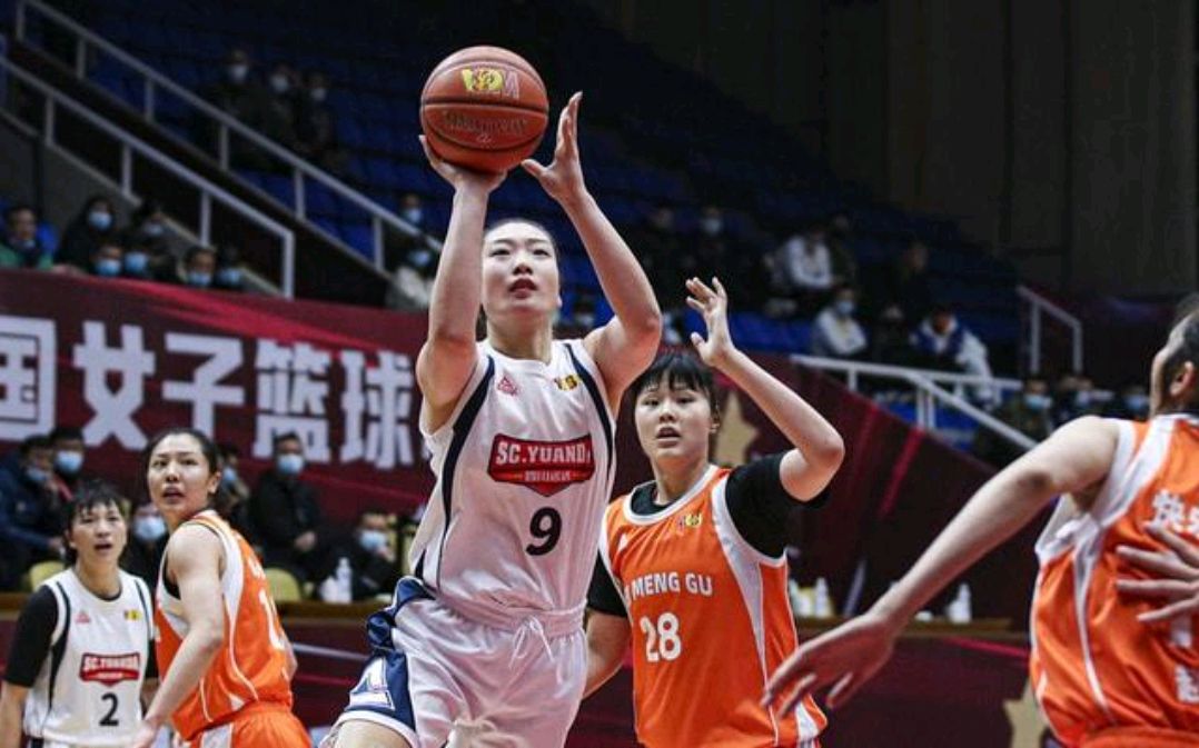 CCTV5+ live!Women's basketball finals national players chaotic battle ...