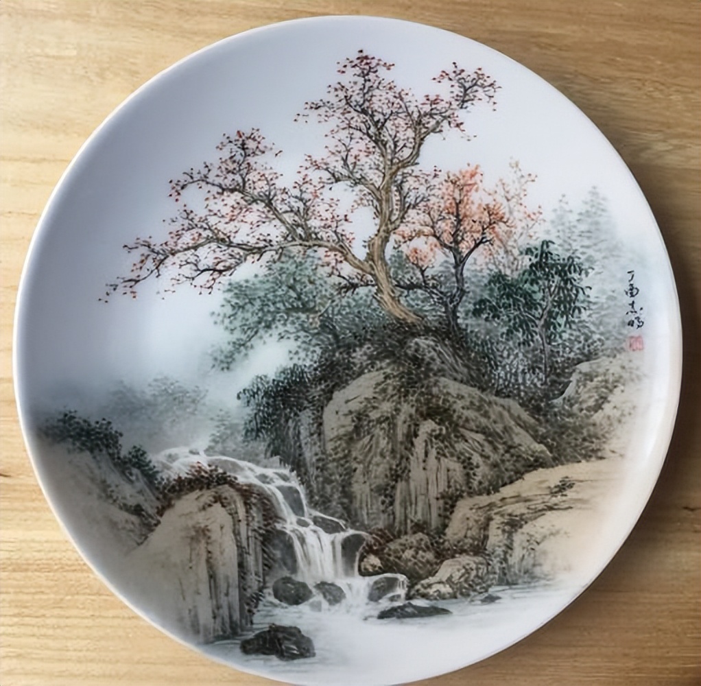 Analysis on the Composition Art Research of Ceramic Painting - iNEWS