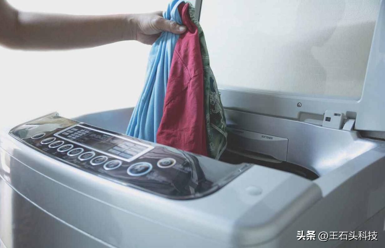 Listen to my advice, "don't buy" a very expensive washing machine