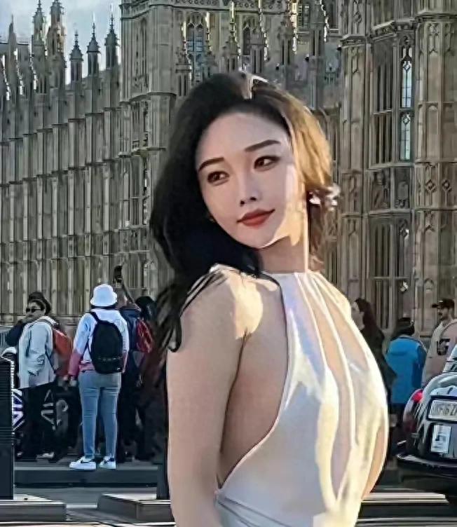 It was revealed that Athena had been killed, her body was thrown into the sea in sections, her