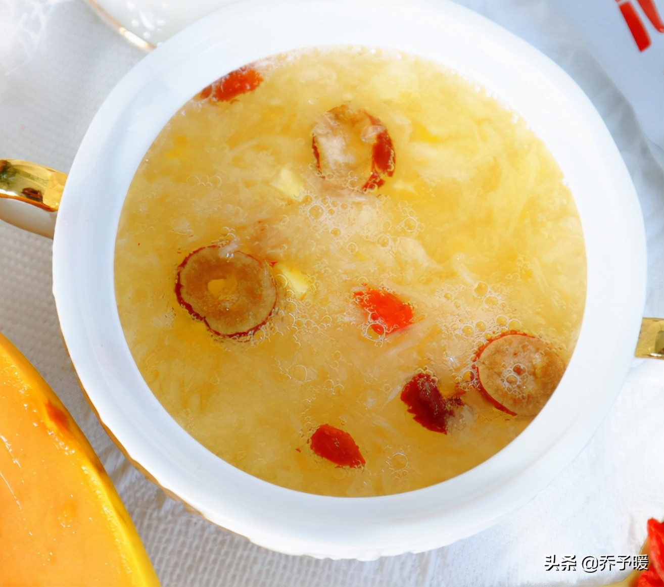 Organic instant white fungus soup, sweet and soft, a new direction for light food iNEWS