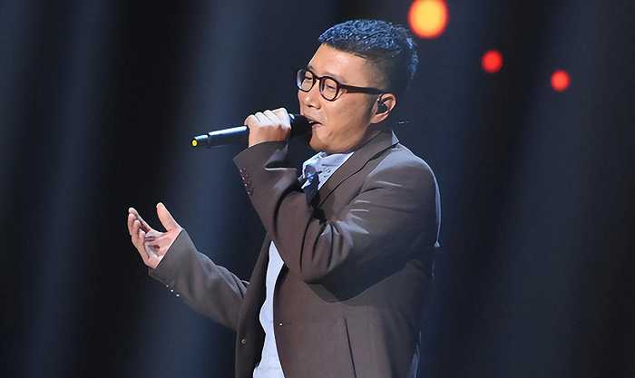 Pang Long sang [Two Butterflies] again after 18 years, and the Douyin ...
