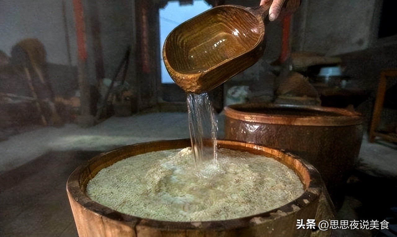 The homebrewed loose wine that only sells for a few yuan will give you