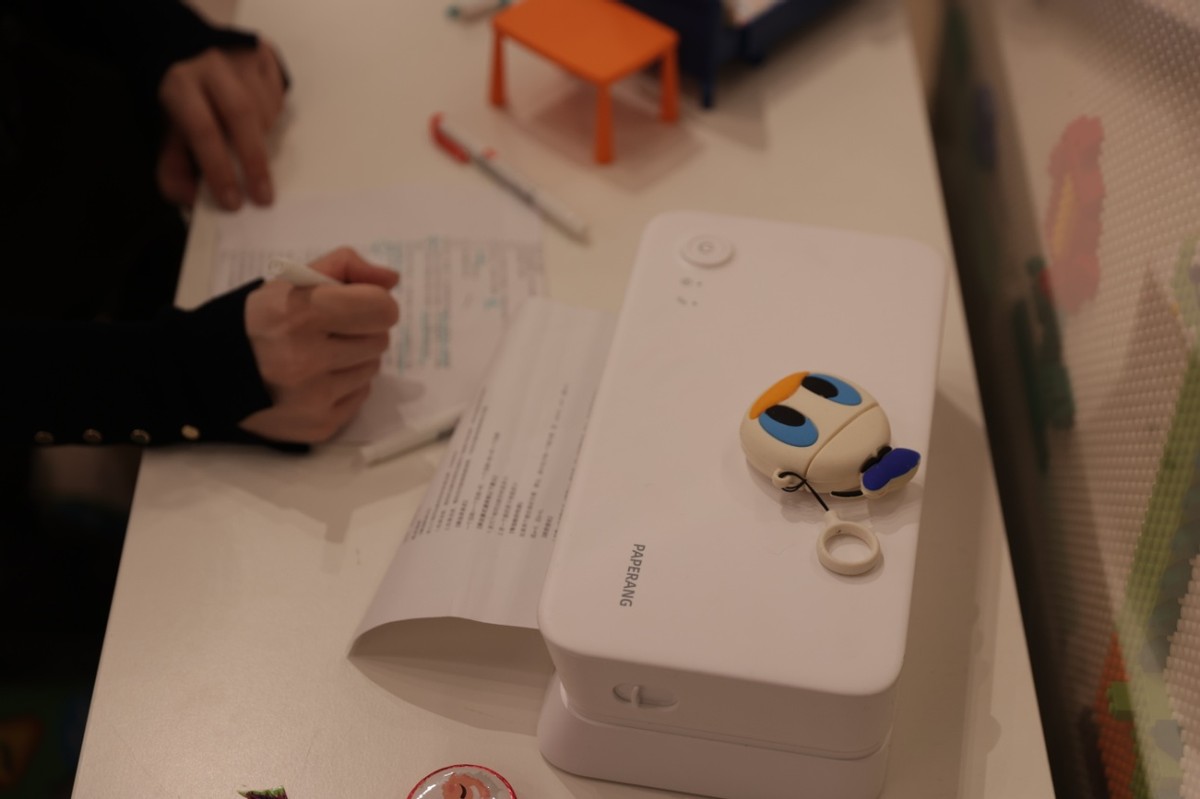 Have you ever used a printer that does not require adding a drop of ink