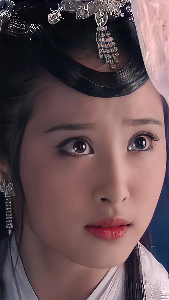 "The Prequel of the Lotus Lantern" Li Xinru" Fairy Chang'e likes to pay