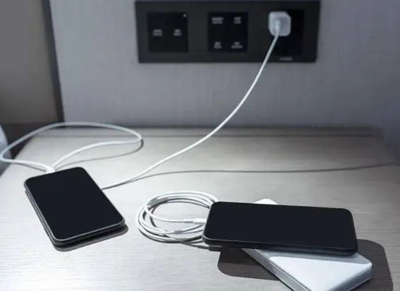How to reduce the phenomenon of mobile phone battery draining faster and faster iMedia