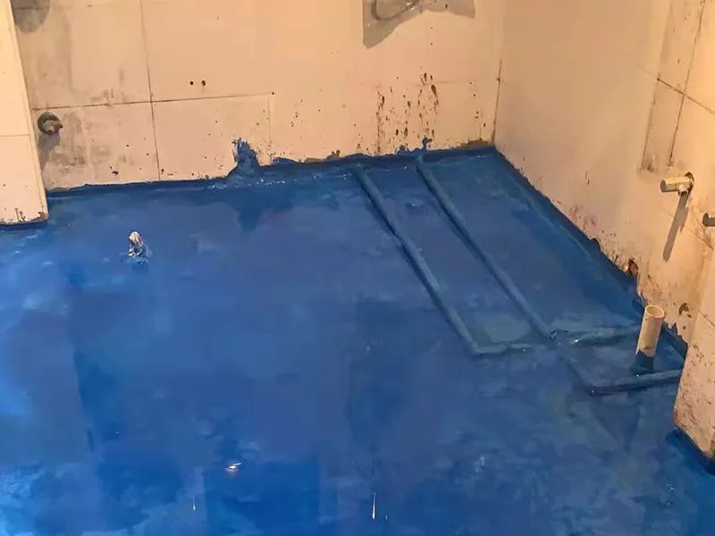 Should the downstairs be compensated for the bathroom leak? iMedia