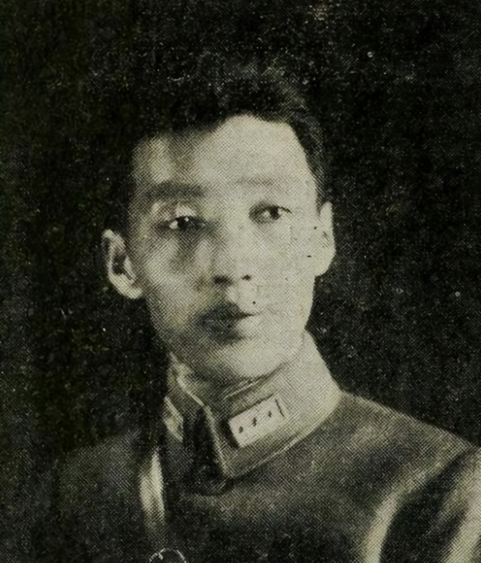 He was the "Living King of Hades" in the Republic of China, he liked to