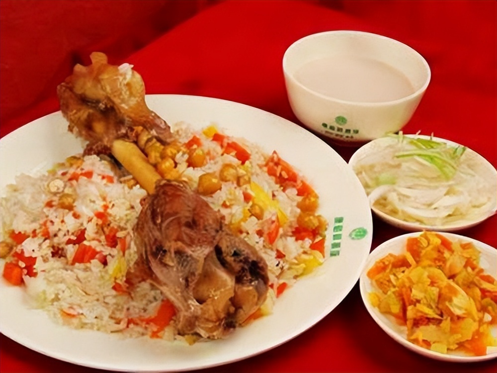 Shiquan Dabu, Xinjiang Pilaf, everyone loves to eat! iNEWS