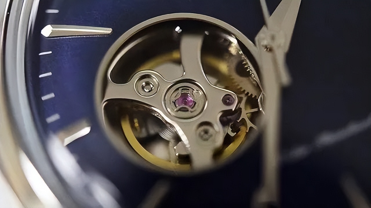 Why do mechanical watches need maintenance? do you know? iNEWS