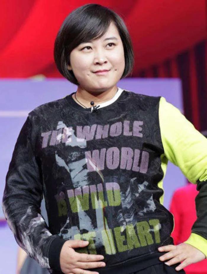 Do you know how much the appearance fee of a comedian in the