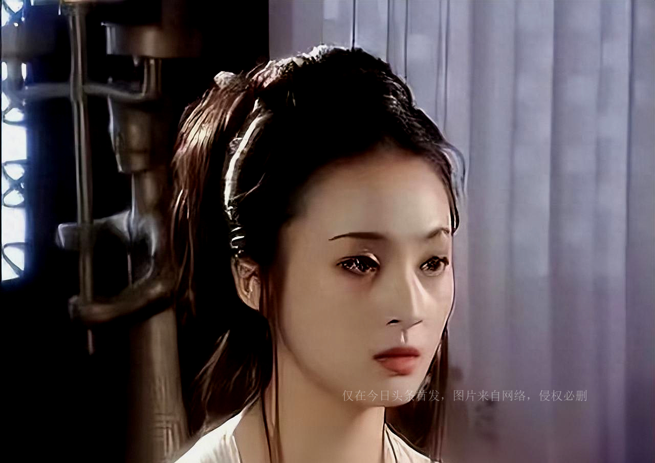 Jiang Qinqin, a figure in the circle: his peerless appearance made Fat  Orange Chen Jianbin let go of his ex-girlfriend of 5 years - iMedia, image size:1280x904