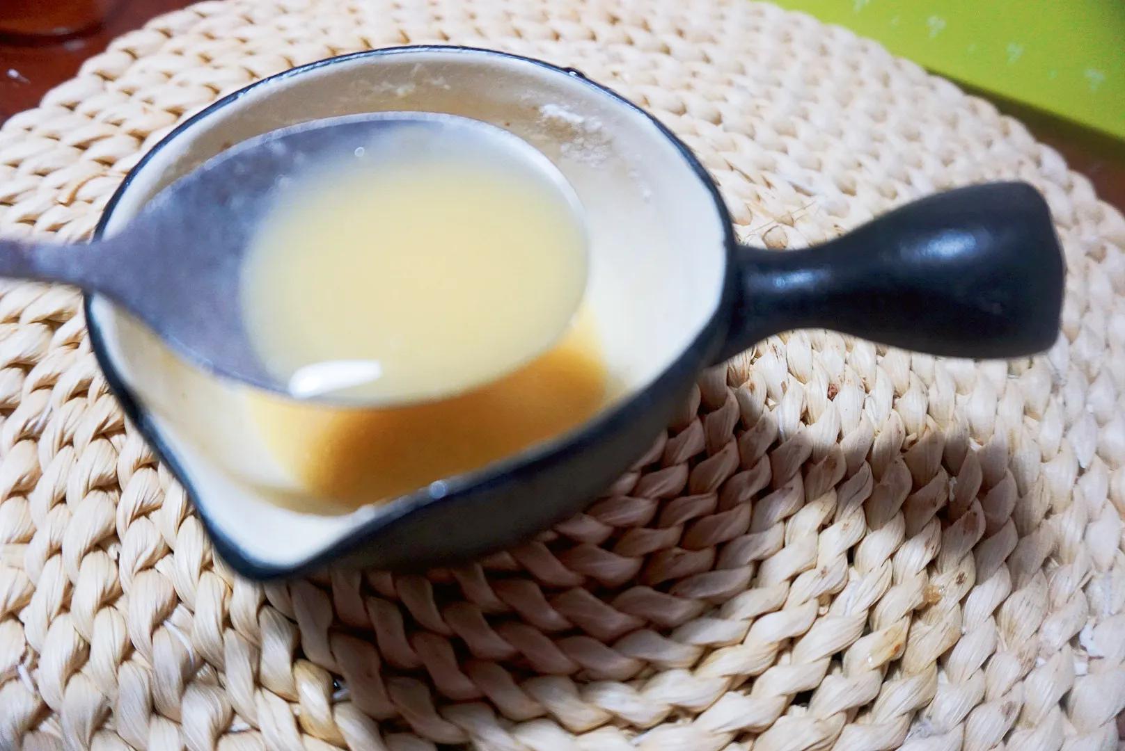 The practice of delicious pocket cakes that can be loaded with