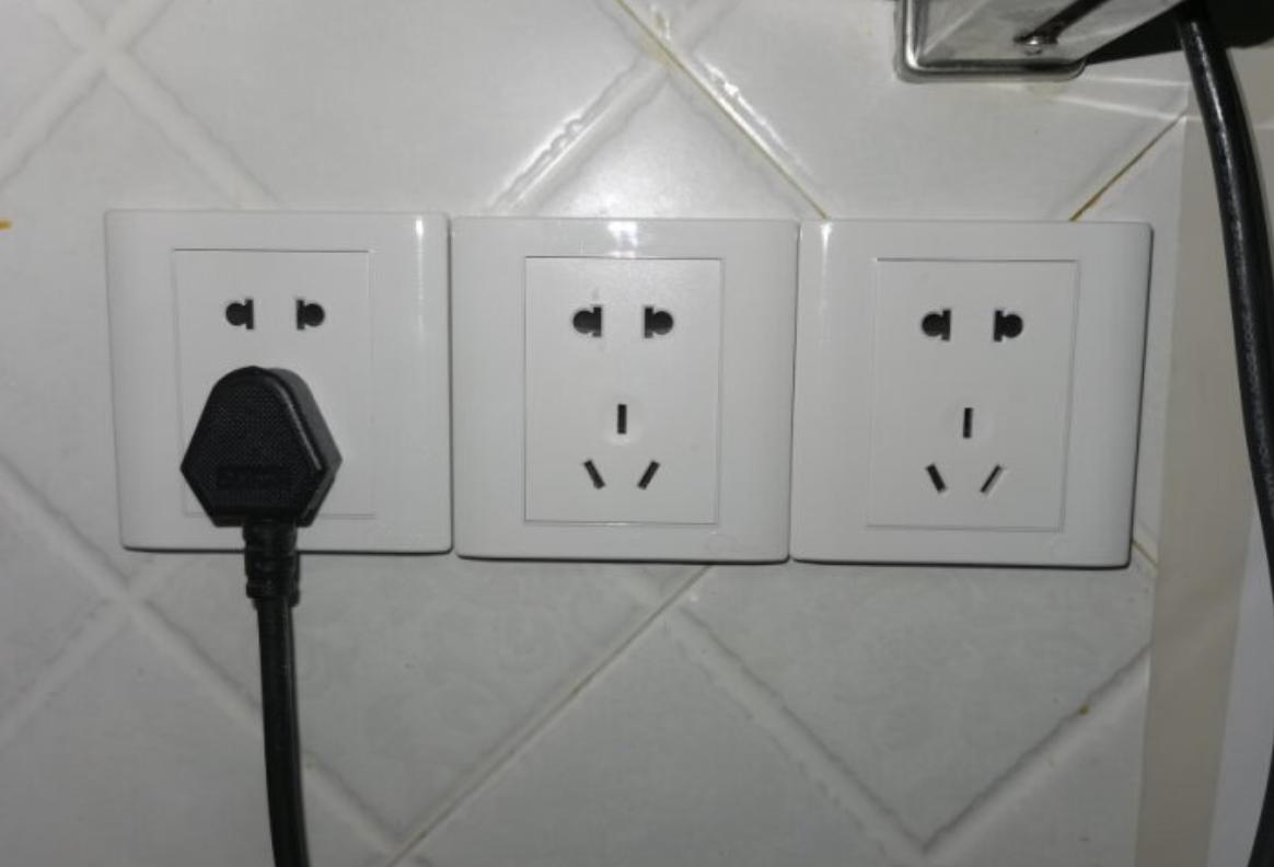 Change of Wall Socket Location Method and Precautions iMedia