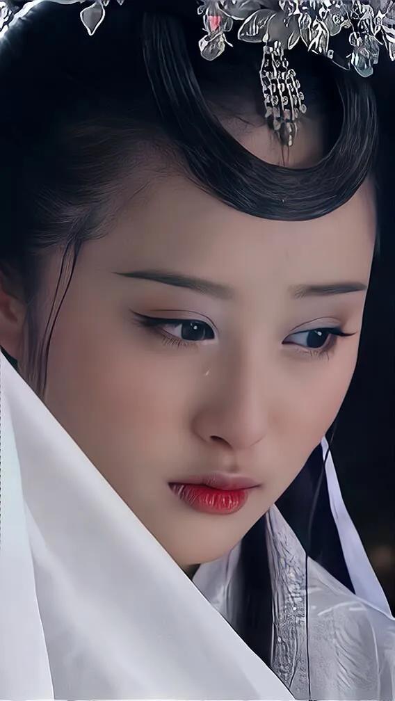 "The Prequel of the Lotus Lantern" Li Xinru" Fairy Chang'e likes to pay