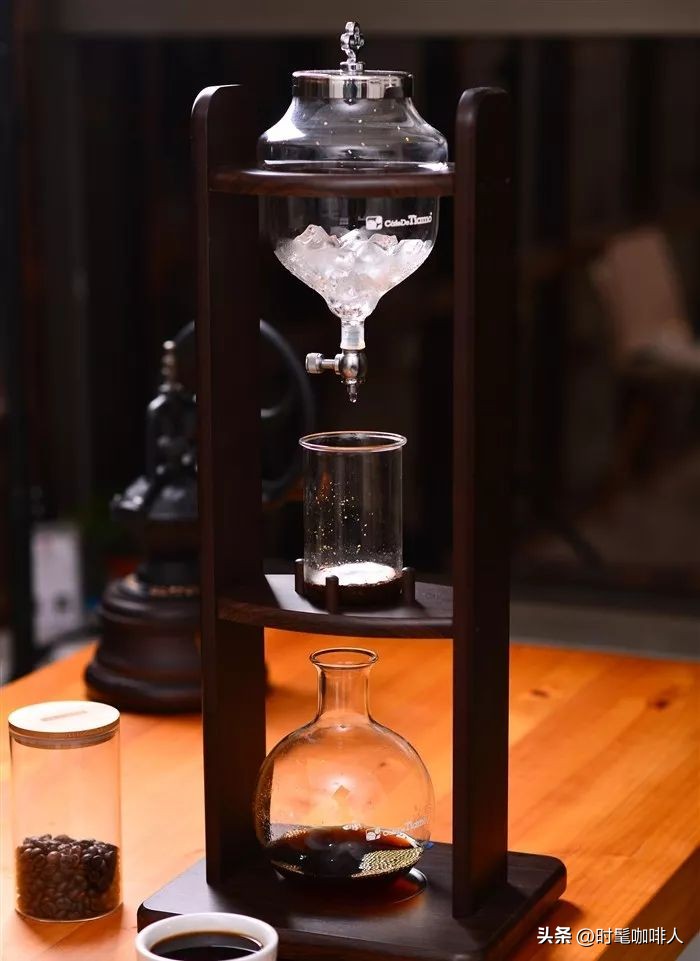 When did iced coffee start playing? iMedia