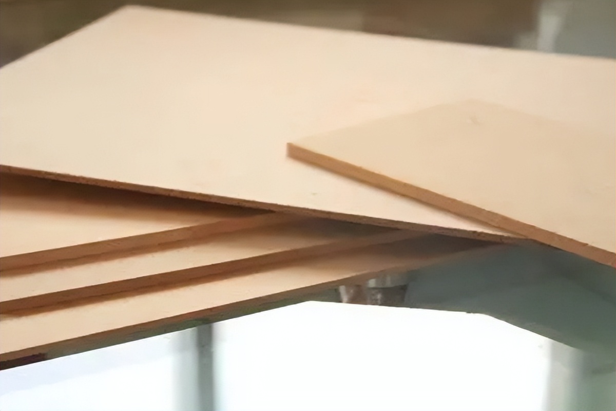 What is the difference between full flame retardant board and semi