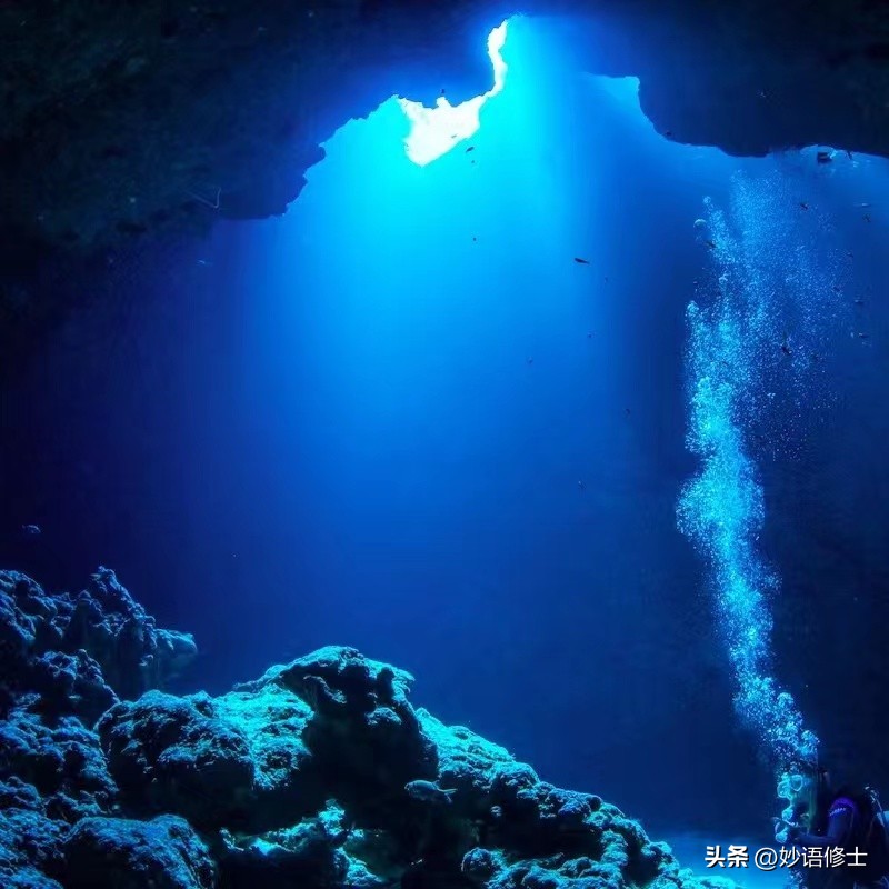 The second deepest blue hole in the world was discovered! Known as "the