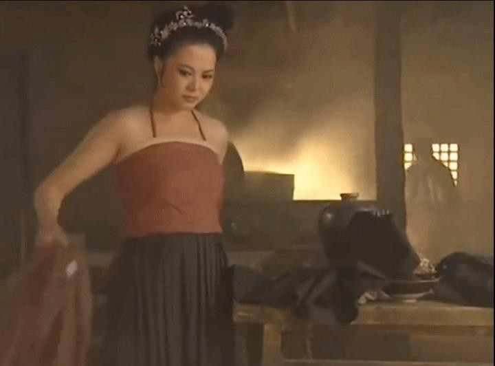最美「孫二娘」梁麗：從女一號到「階下囚」，她究竟經歷了什麼？ - 頭條匯
