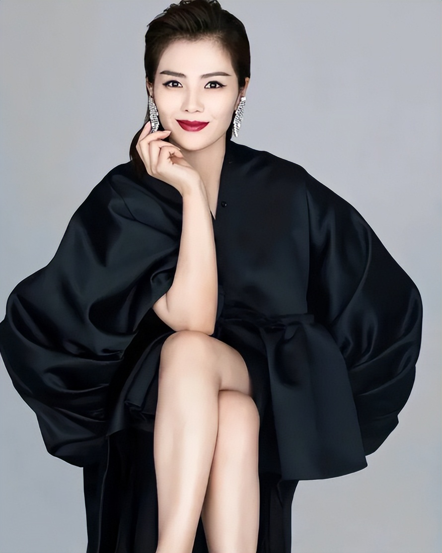 Liu Tao's dark history was picked up, and a certain actress publicly ...