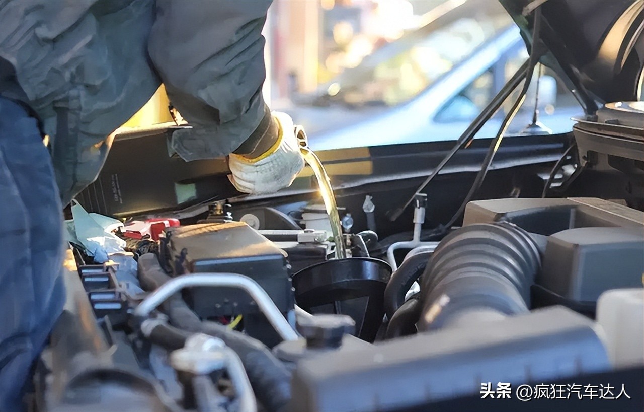 How long is the best oil change interval for engine oil? More maintenance, timely replacement