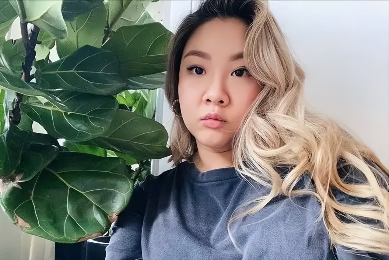 Hong Kong princess Zheng Xinyi After giving up weight loss, she lived