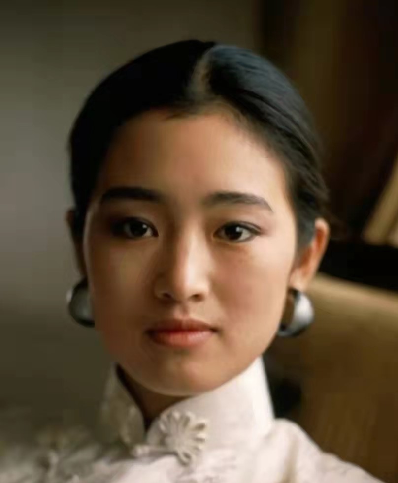 Gong Li young photo sharing iNEWS