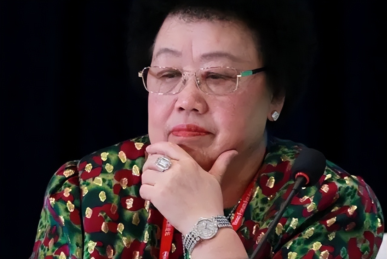 Chen Lihua made a will: 10 billion for each of her children, and the ...