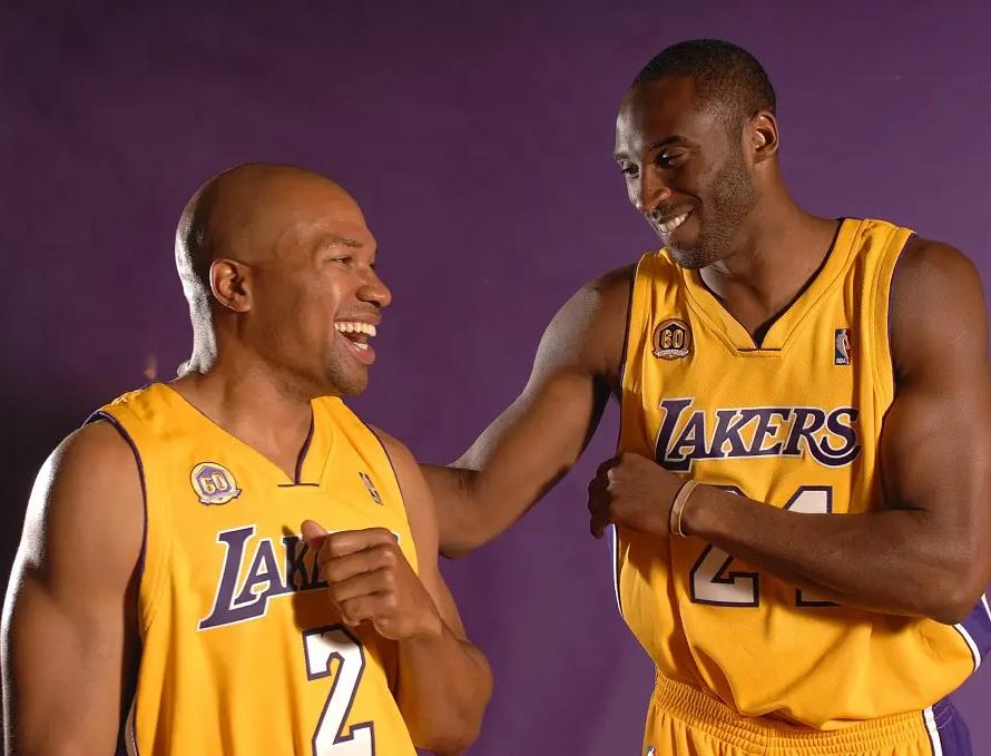 Few people know that Kobe and Fisher are real brothers. They debuted at ...