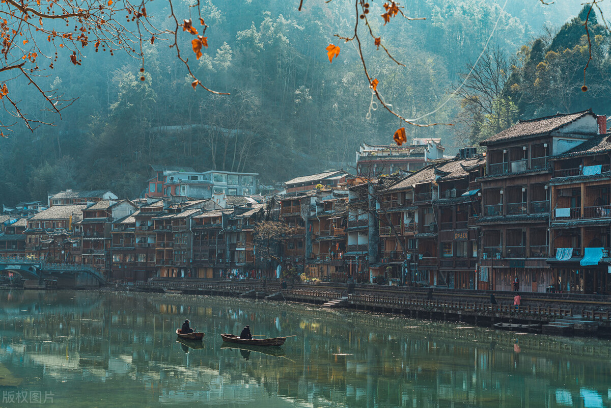 What is the meaning of tourism?These travel essays are eyecatching iNEWS