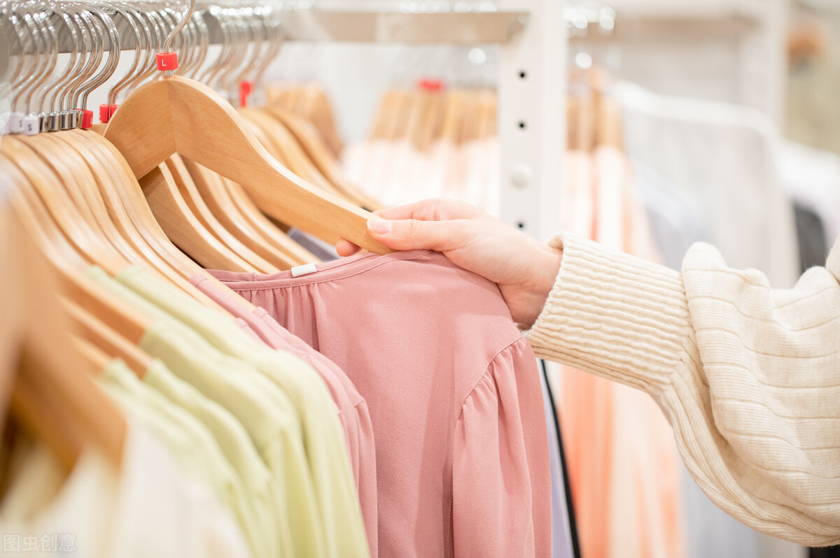 Compared with cotton and linen silk and modal, which is the coolest