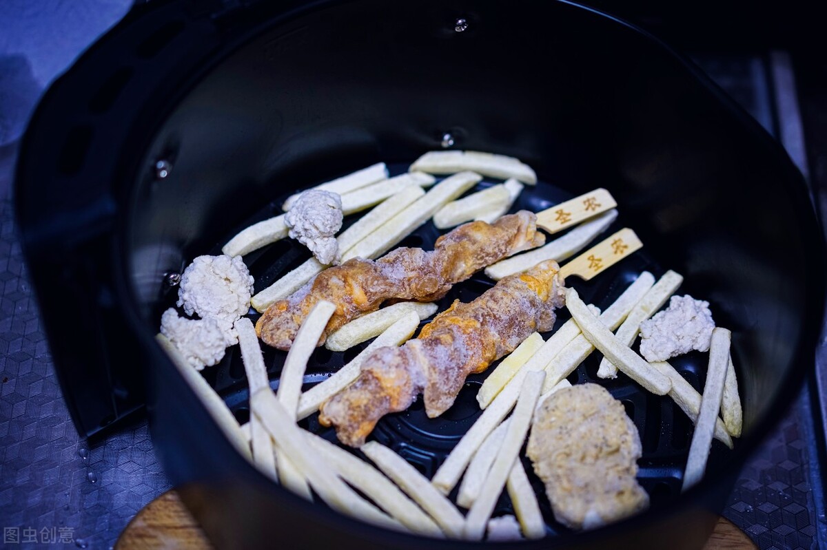 Which air fryer or oven is better for home use?Which brand of air fryer