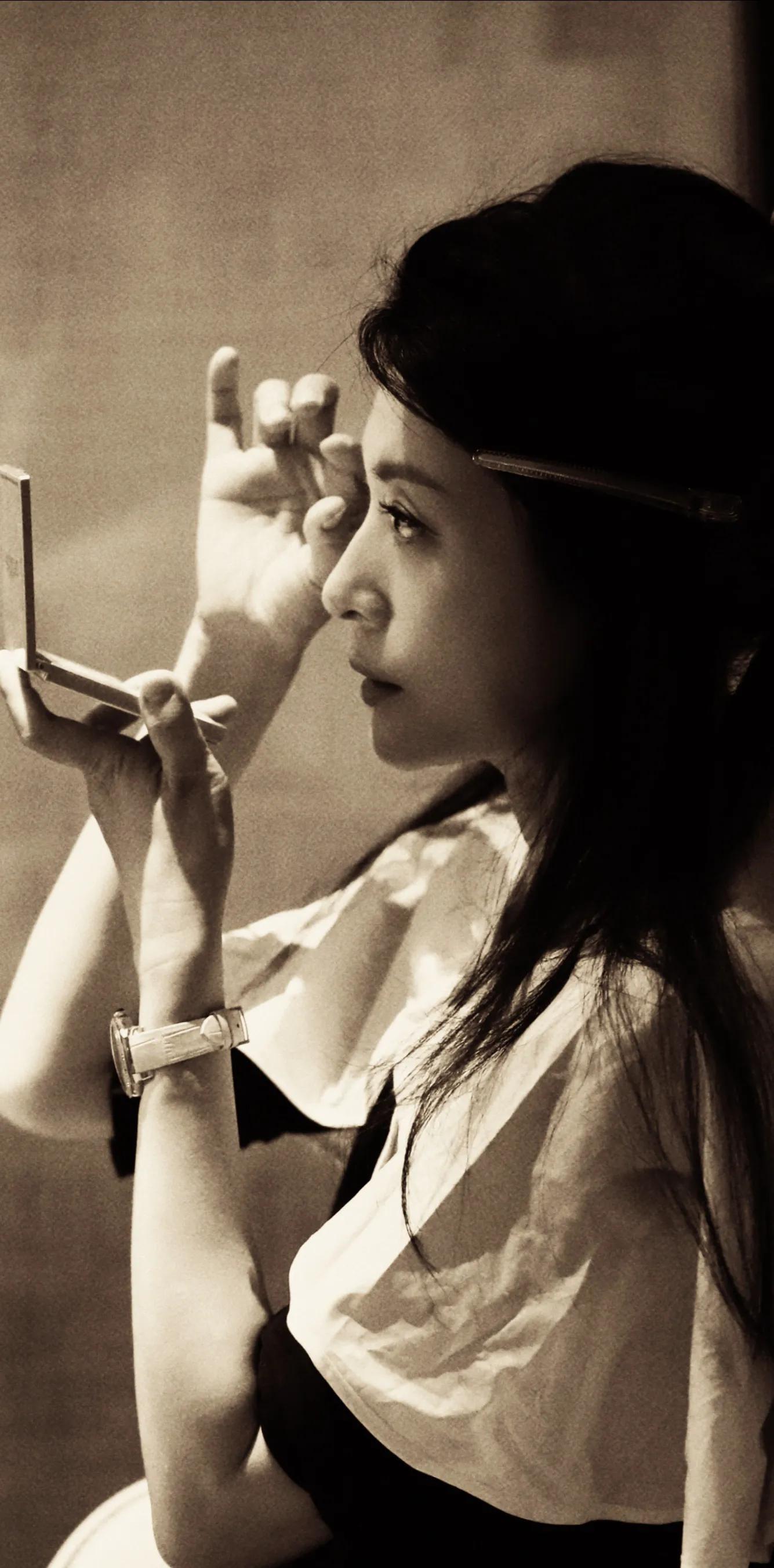 Behind The Scenes Of Zhou Yiqin's OnlyFans