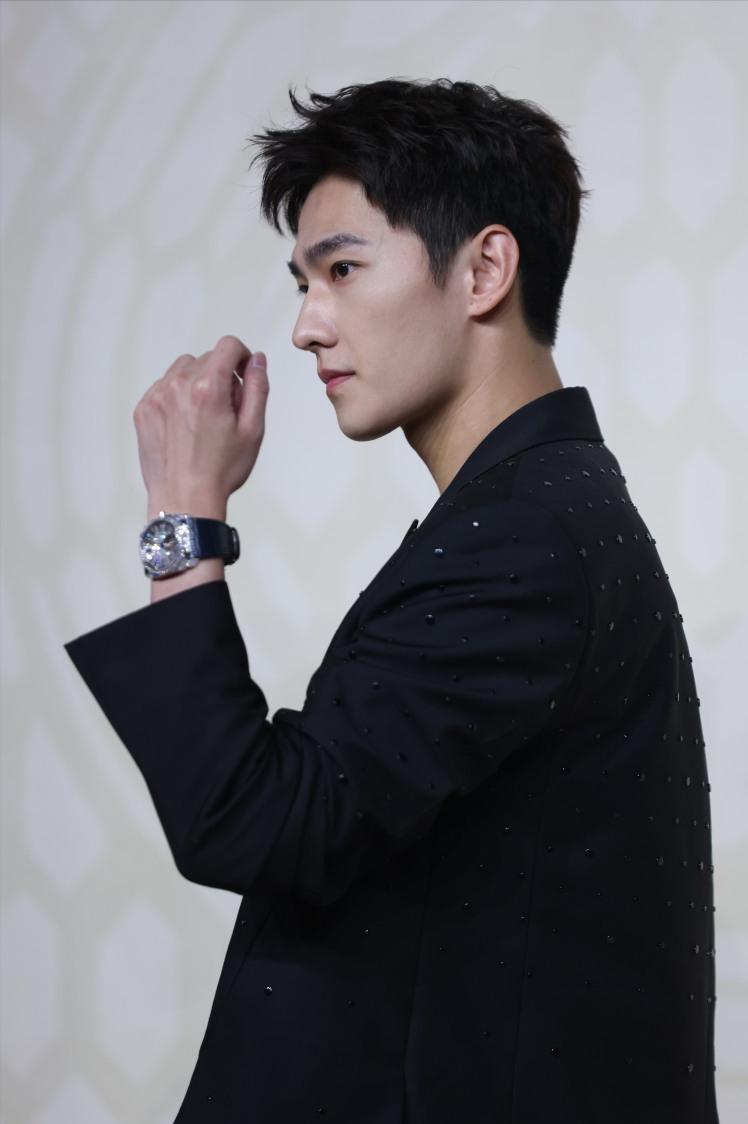 Yang Yang, A High-profile Young Actor In The Entertainment Industry - Inews