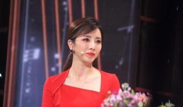 Li Sisi leaves CCTV and ends Spring Festival Gala hosting career - iMedia