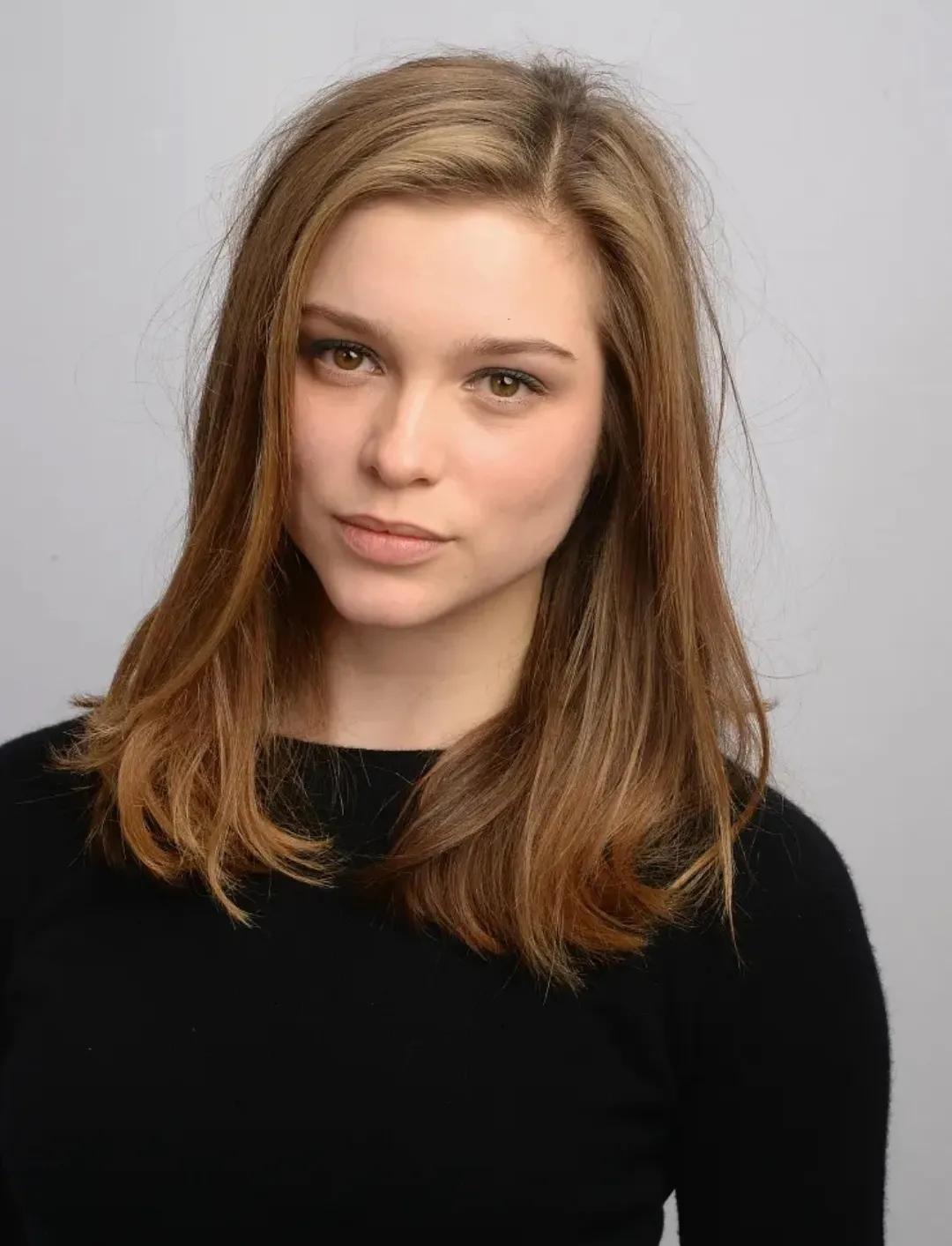 english actress sophie cookson - iNEWS