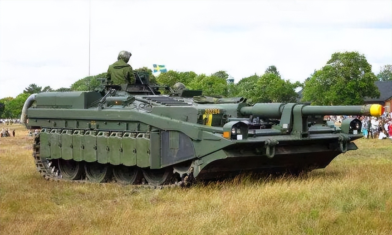 Can a tank without a turret be called a tank?Sweden's Weirdest ...