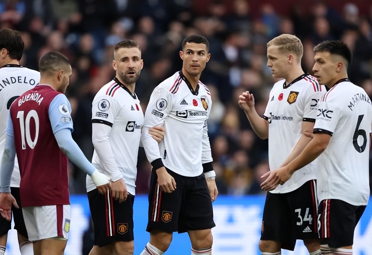 The Premier League standings were in chaos overnight Arsenal topped