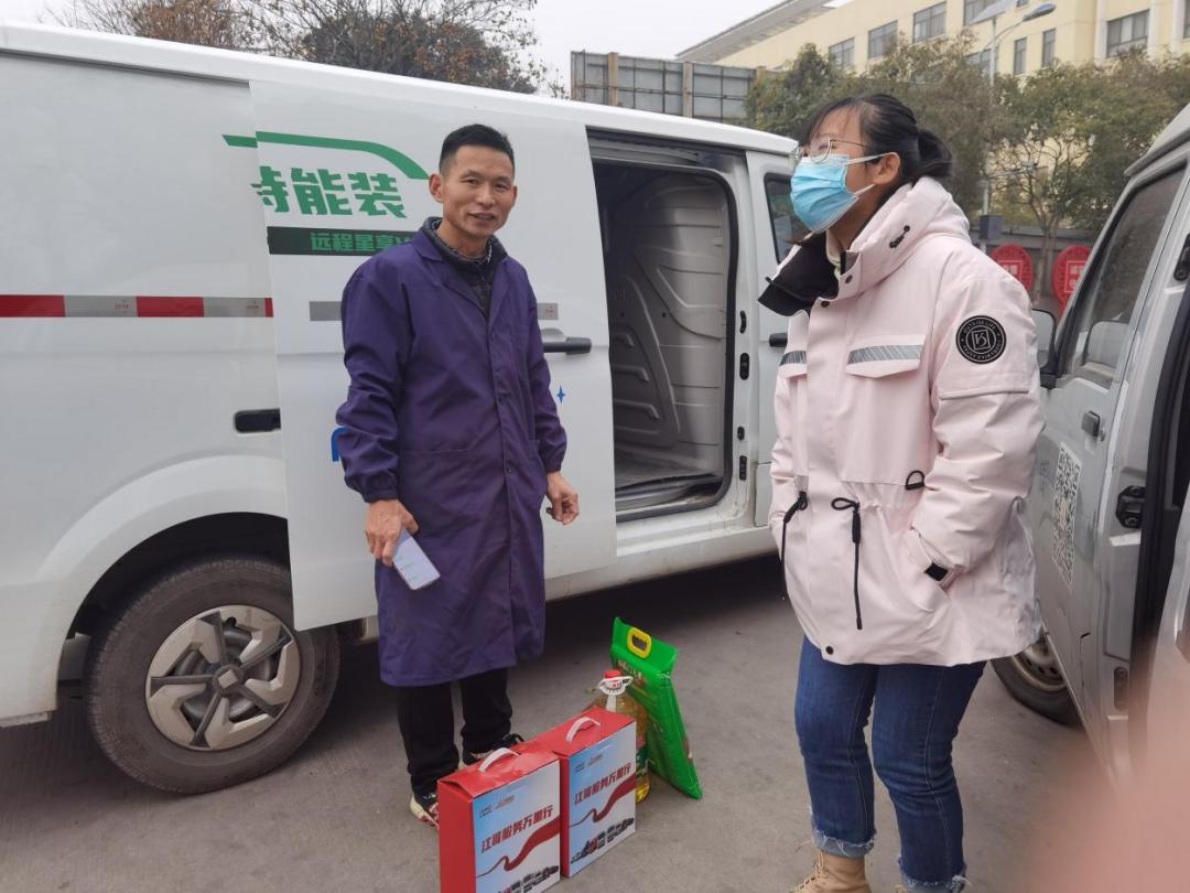 [Excellent driver] Master Zhu: New energy vehicles make freight costs ...