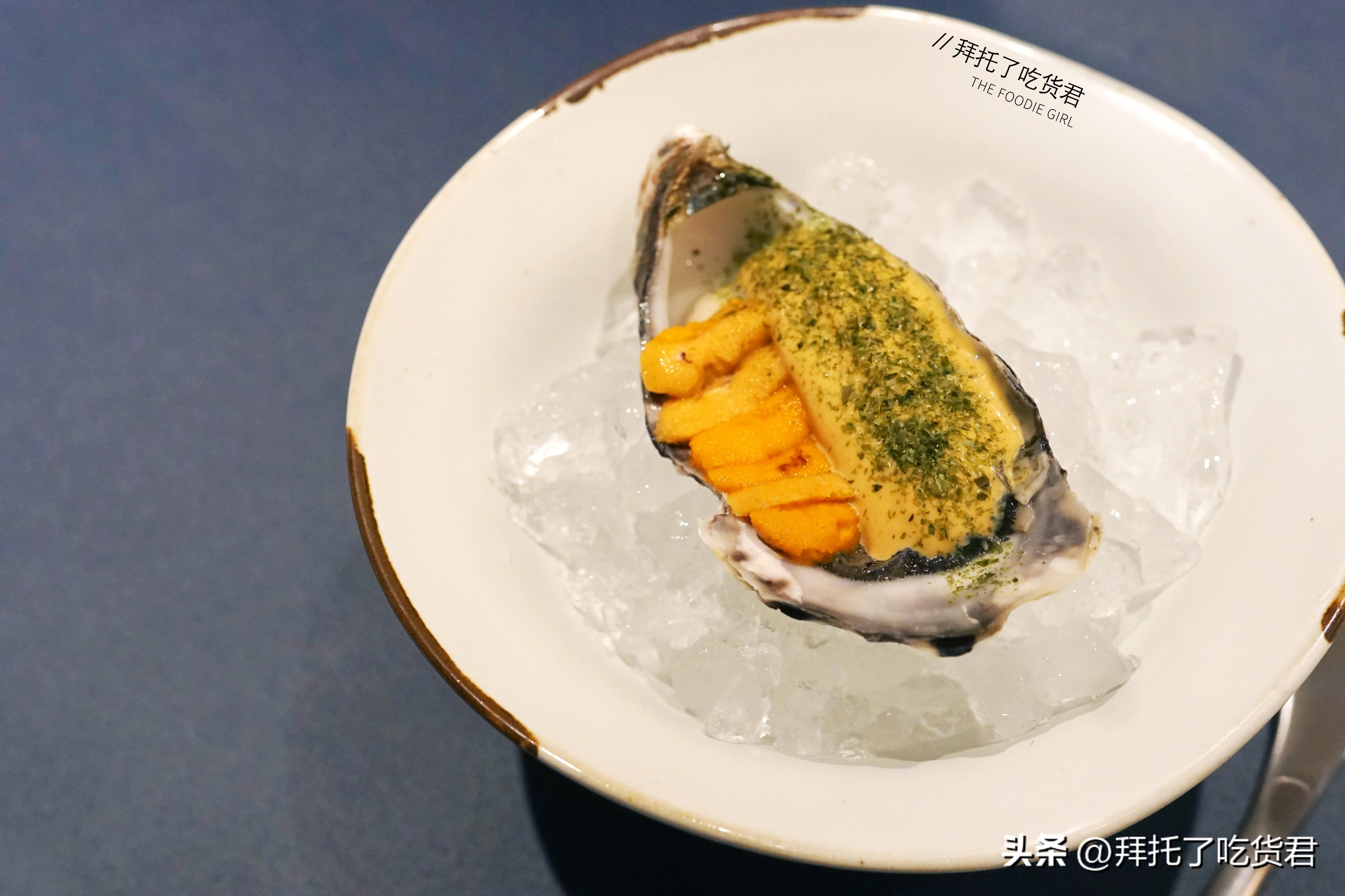 Ever seen a bar that serves food?Or an advanced model of Sino-French ...