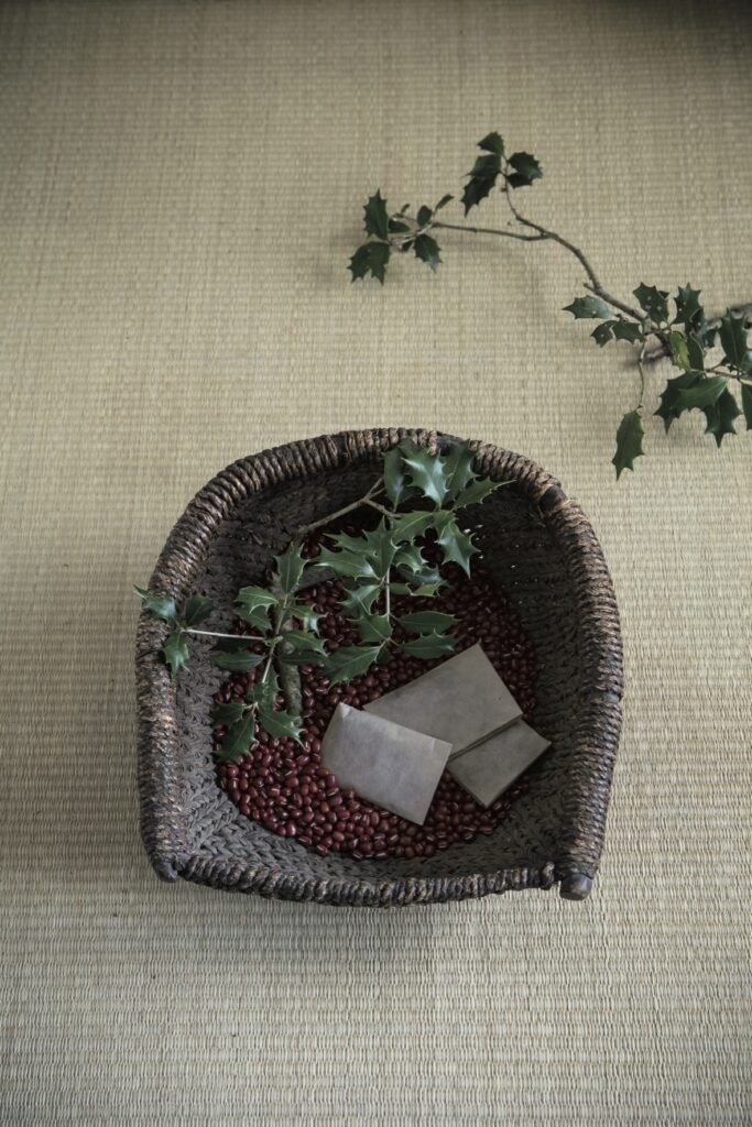 驅除鬼的柊樹和小豆裝飾 花店美現的 適合不同時期的京都生活 資訊咖