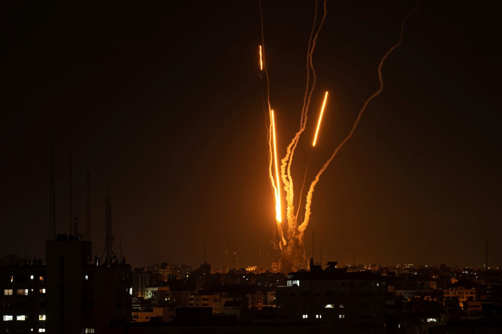 500 rockets hit Israel, and the Israeli army counterattacked and ...