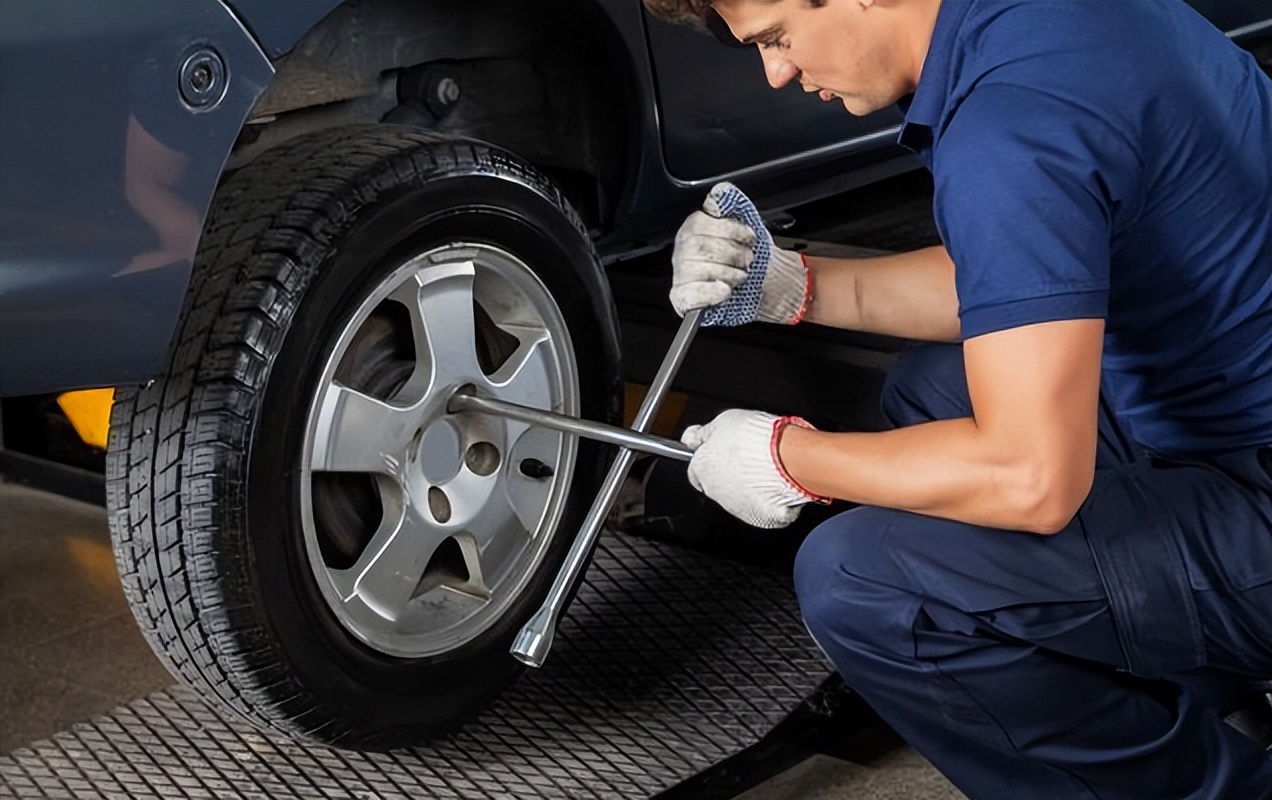 Do tires need to be swapped once every 10,000 kilometers?Does this