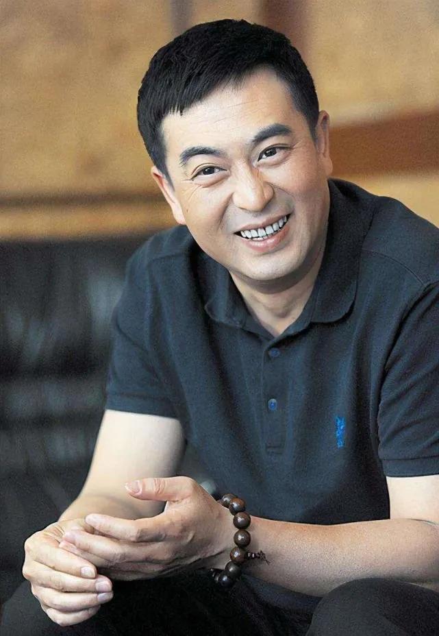 演員張嘉益:被杜珺嫌棄吃軟飯,為何被王海燕當成寶? - 資訊咖
