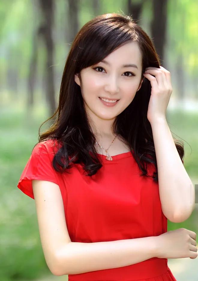 Mingyang Entertainment—Beauty Star—Cheng Yuanyuan - iMedia