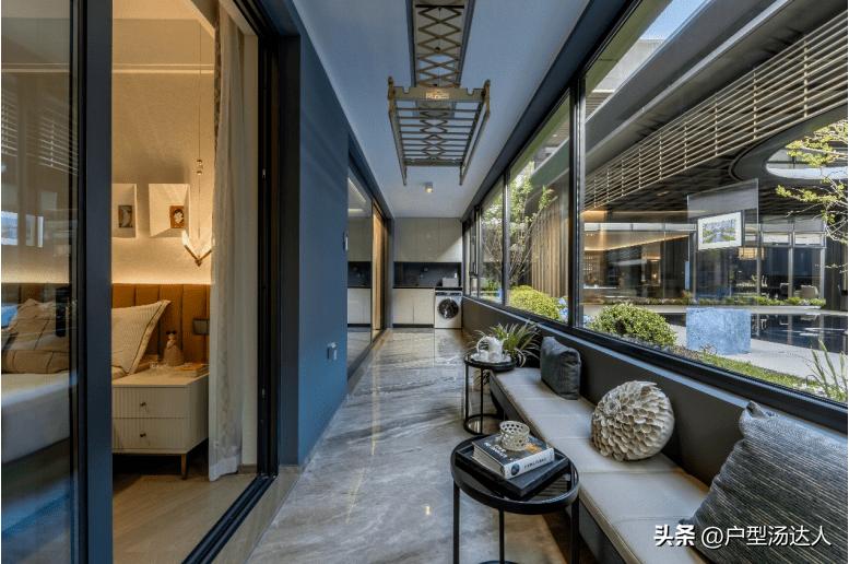 Are you excited about a 300squaremeter topnotch mansion with two