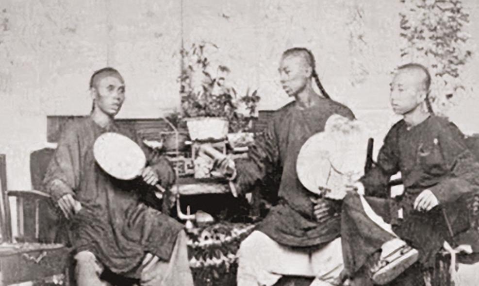 He became an old man in a rickshaw from an uncle of the emperor, and at ...